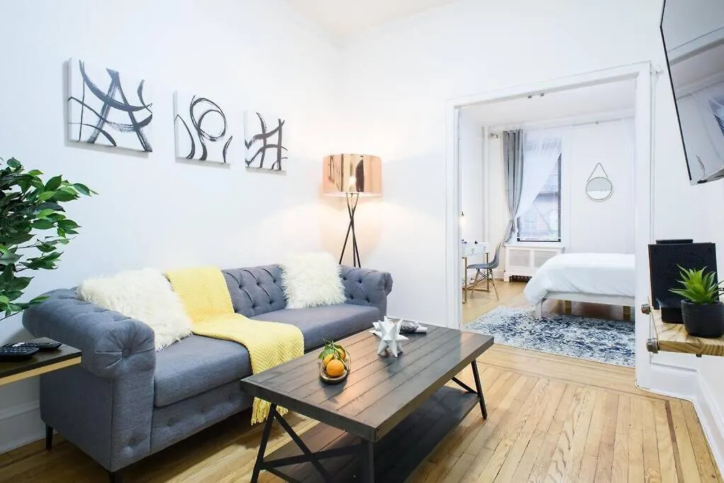 Apartment 1567-1A New 2Br Prime Upper East Apt W&D New York