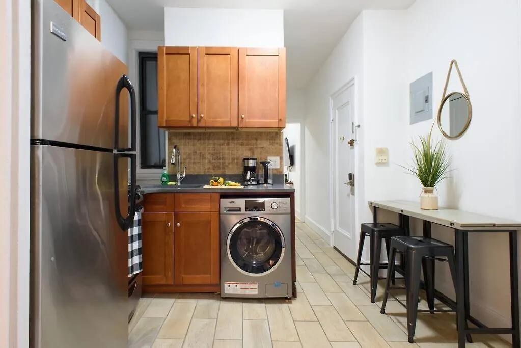 1567-1A New 2Br Prime Upper East Apt W&D New York Appartement
